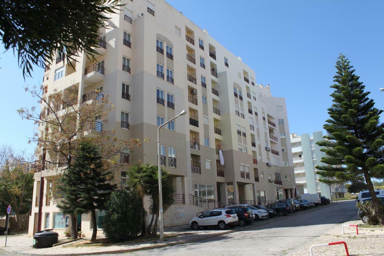 Edificio Caique C Apartment Armacao de Pera Exterior photo